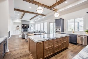 Luxury-Custom-Homes-in-Lebanon-Legendary-Way---family-room